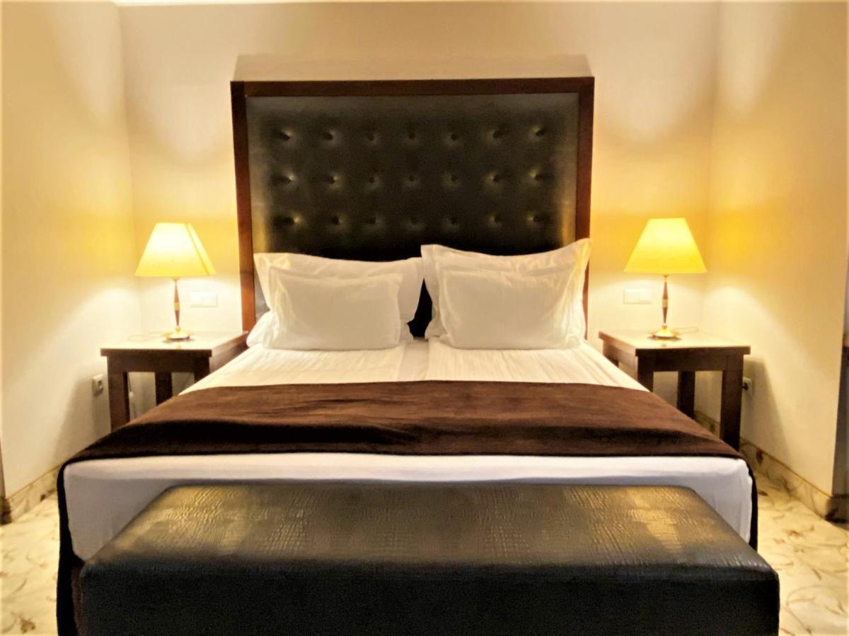 Maxi Park Hotel & Spa Велинград Экстерьер фото A bedroom at the hotel